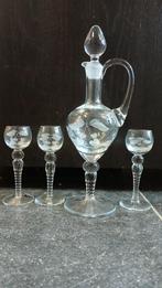 Vintage MURANO kersen likeur set. 1950-1960, Antiek en Kunst, Antiek | Glas en Kristal, Ophalen of Verzenden