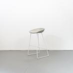 5 Hay about a Stool AAS38 barkruk 75 cm Grijs Leer, Huis en Inrichting, Barkrukken, Niet ingevuld, Niet ingevuld, Zo goed als nieuw