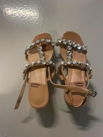 Dames glamour schoenen met gebroken riempje beschikbaar voor biedingen