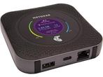Netgear Nighthawk M1 Mifi Router - Zo Goed Als Nieuw!, Ophalen of Verzenden, Zo goed als nieuw, Router met modem