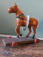 Antiek houten paardje op wieltjes, Antiek en Kunst, Antiek | Speelgoed, Ophalen of Verzenden