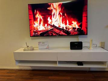 tv kast, tv meubel beschikbaar voor biedingen