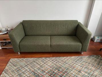 DutchDesign bank, gratis af te halen beschikbaar voor biedingen