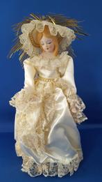 Brocante decoratie pop, meisje of vrouw, Victoriaans. 5A6