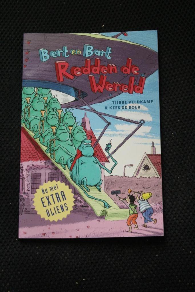 Bert en Bart redden de wereld, Boeken, Kinderboeken | Jeugd | onder 10 jaar, Zo goed als nieuw, Ophalen