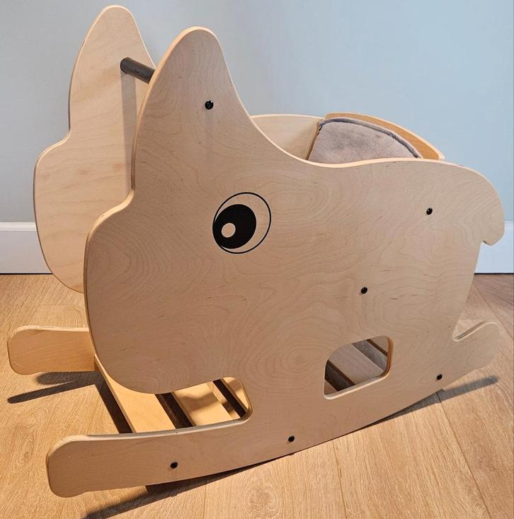 Done by Deer Rocking Rhino hobbelpaard, Kinderen en Baby's, Speelgoed | Hobbelfiguren, Zo goed als nieuw, Ophalen
