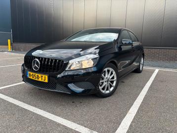 Mercedes-Benz Mercedes A180 automaat stoelverwarming beschikbaar voor biedingen