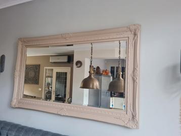 Prachtige spiegel taupe kleurig! beschikbaar voor biedingen