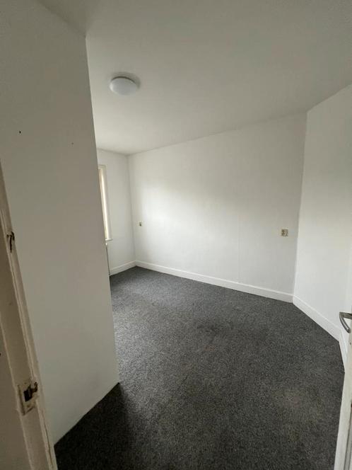 Te huur woning met kamer vergunning per direct beschikbaar, Huizen en Kamers, Huizen te huur, Limburg, Vrijstaande woning, Via bemiddelaar