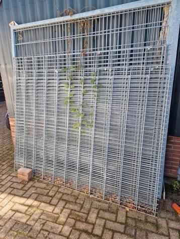Dubbelstaaf hekken matten beschikbaar voor biedingen