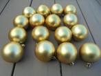 16 mat gouden kerstballen, Diversen, Kerst, Ophalen of Verzenden, Zo goed als nieuw