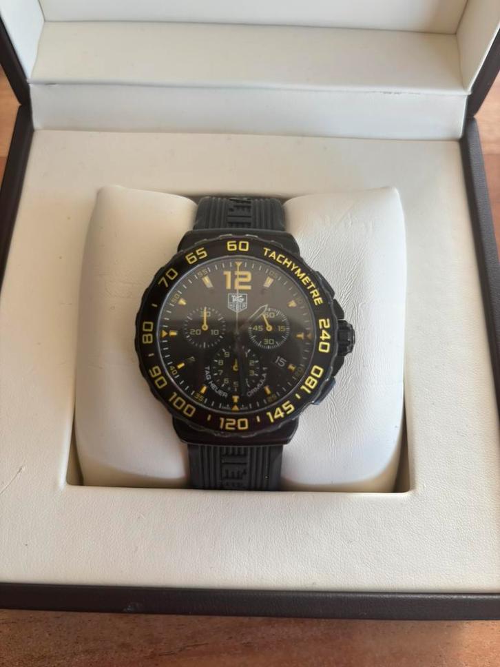 Tagheuer formula 1 10/02/2019, Sieraden, Tassen en Uiterlijk, Horloges | Heren, Gebruikt, Polshorloge, TAG Heuer, Kunststof, Ophalen of Verzenden