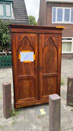 Gratis antieke kast ophalen Utrecht, Antiek en Kunst, Antiek | Meubels | Kasten, Ophalen