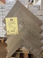 ROYAL VISGRAAT MULTIPLANK, Nieuw, 25 tot 50 m², Visgraat multiplank eiken, Bruin