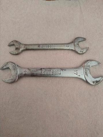 👉 2 Kawasaki steeksleutels 10x12mm en 14x17 mm beschikbaar voor biedingen