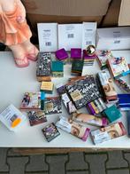 Te koop partij 335 st teeez cosmetica, Ophalen of Verzenden, Nieuw