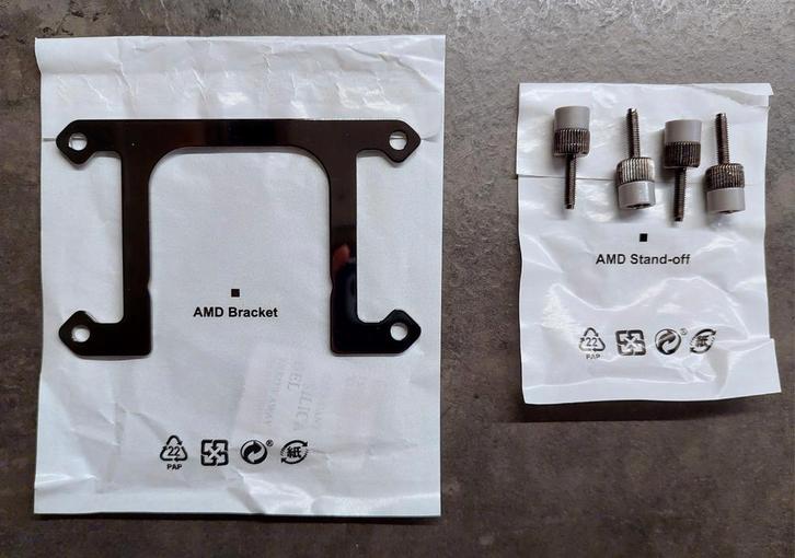 AMD CPU Koeler Mounting Set (Bracket + 4 Stand-offs), Computers en Software, Computerkoelers, Zo goed als nieuw, Luchtkoeling