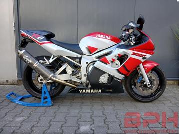 Yamaha  YZF R6 2000 / RJ03 / 1998 1999 beschikbaar voor biedingen