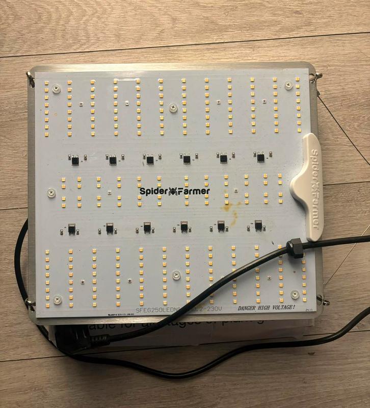 Grow light, Tuin en Terras, Kweekspullen, Kweeklamp, Ophalen of Verzenden