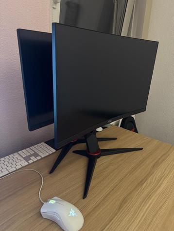 AOC 24 inch Curved Gaming Monitor - 1 st beschikbaar voor biedingen