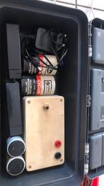 Kistje met oa batterijen, Ophalen of Verzenden, Gebruikt, Overige schalen, Elektro