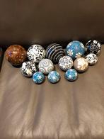 13 Decoratie ballen, Ophalen of Verzenden, Zo goed als nieuw