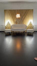 Bruidsbankje met vlechgordijn en decoratie te huur, Ophalen, Zo goed als nieuw
