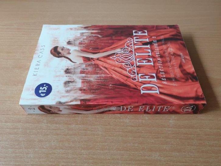 Kiera Cass - Selectie 1, 2, korte verhalen, De Beminde, Boeken, Fantasy, Gelezen, Ophalen of Verzenden