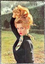 Brigitte Bardot (A), Verzenden