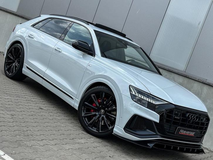 Audi Q8 55 TFSI E 381Pk 23Inch SQ8 dif Rs-int B&O Full Black, Auto's, Audi, Bedrijf, Te koop, Q8, 360° camera, 4x4, Achteruitrijcamera