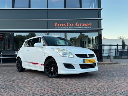 Suzuki Swift X-ite 1.2 3-D 2012 Wit, Auto's, Suzuki, Particulier, Swift, Bluetooth, Radio, Sportpakket, Benzine, B, Hatchback