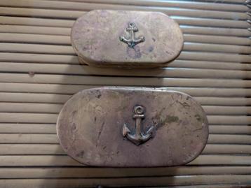 2 oude koperen snuif/tabaksdoosjes  beschikbaar voor biedingen