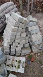 Gratis Beton klinkers - Tuinbestrating, Tuin en Terras, Ophalen, Gebruikt, Klinkers, Minder dan 5 m²