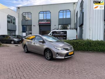 Toyota Auris Touring Sports 1.8 Hybrid Lease beschikbaar voor biedingen