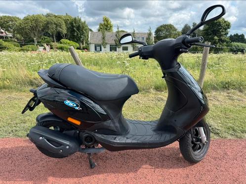 Piaggio Zip S 45km 4T Euro 5 23/04/2024, Fietsen en Brommers, Scooters | Piaggio, Zo goed als nieuw, Zip, Maximaal 45 km/u, Benzine
