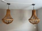Karwei Lisa 2x houten hanglamp kroonluchter, Huis en Inrichting, Lampen | Hanglampen, Ophalen, Zo goed als nieuw, Hout, Minder dan 50 cm