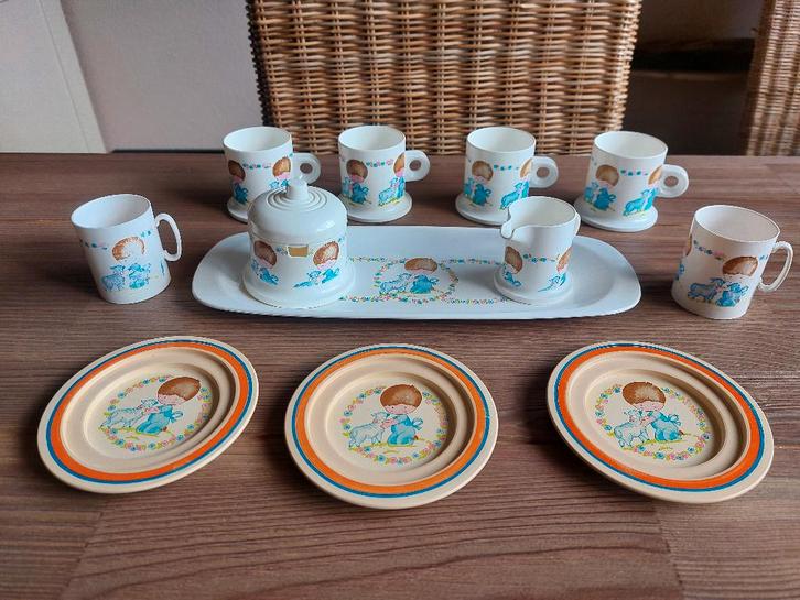 Mooi Zeldzaam Vintage Plastic Kinder Servies Jongen Schaapje, Kinderen en Baby's, Speelgoed | Speelkeukens, Gebruikt, Speelkeuken-accessoire
