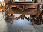 Barok sidetable, Ophalen