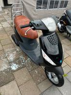 Piaggio zip 2t met geel kenteken, Fietsen en Brommers, Verzenden, Zo goed als nieuw, Zip