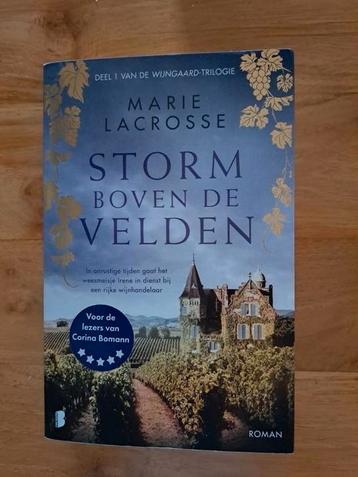 Marie Lacrosse Storm boven de velden Wijngaard trilogie 1 beschikbaar voor biedingen