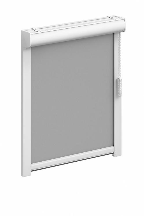 Nieuw: Verduisterend rolgordijn met casette en zijgeleiders., Huis en Inrichting, Stoffering | Gordijnen en Lamellen, Nieuw, Minder dan 100 cm
