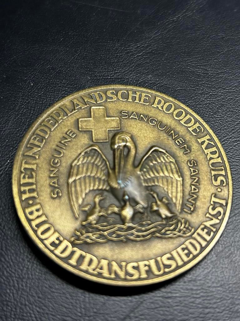 Een puntgave Penning Ned. Roode Kruis,, Postzegels en Munten, Penningen en Medailles, Ophalen of Verzenden