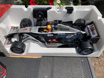 Model auto 1:8  F1 model.  beschikbaar voor biedingen