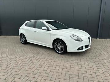 Alfa Romeo Giulietta 1.4 Turbo 170 pk Automaat!! beschikbaar voor biedingen