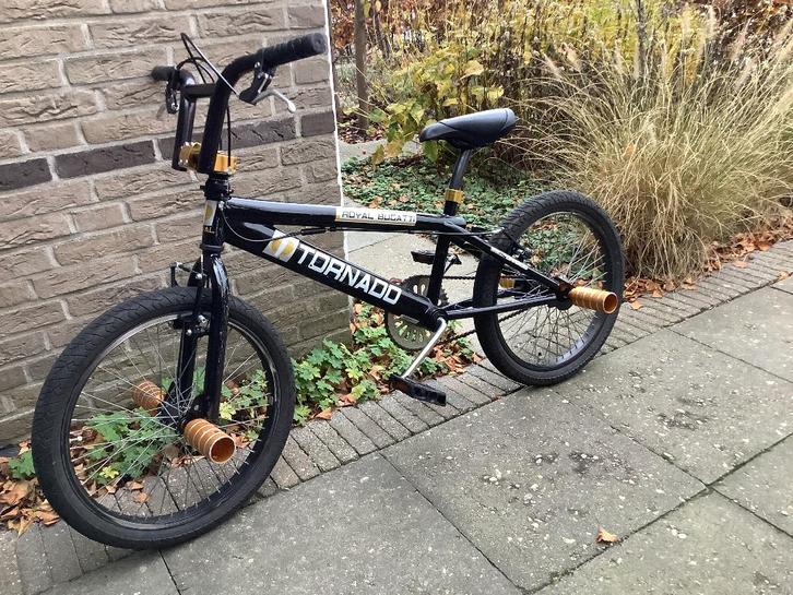 BMX Royal Bugatti Tornado, Fietsen en Brommers, Fietsen | Crossfietsen en BMX, Gebruikt, 16 tot 20 inch, Staal, Stuur 360° draaibaar