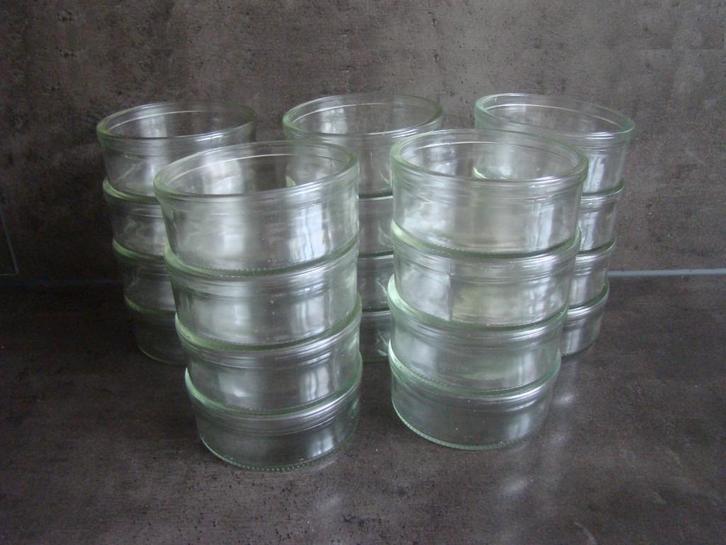 20 glaasjes / schaaltjes / kommetjes  recht model, Huis en Inrichting, Keuken | Servies, Zo goed als nieuw, Glas of Glazen, Overige stijlen