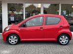 Toyota Aygo 1.0-12V 68pk,5 Deurs,Airco,Radio/cd,121.dkm!, Voorwielaandrijving, Stof, Gebruikt, Zwart