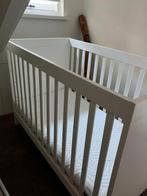 KIDSMILL Ledikant (wit) + hoogwaardig matras, Ophalen, Zo goed als nieuw, Jongetje of Meisje