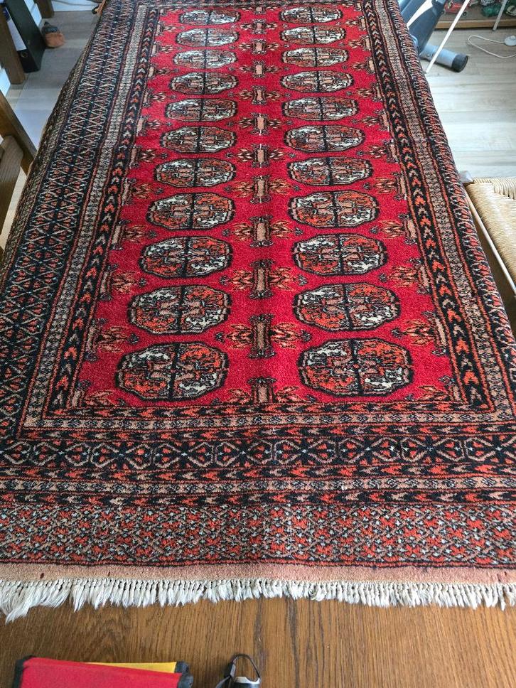 Perzisch handgeknoopt wollen tapijt 153 x 96 cm Bukhara, Huis en Inrichting, Stoffering | Tapijten en Kleden, Gebruikt, 50 tot 100 cm