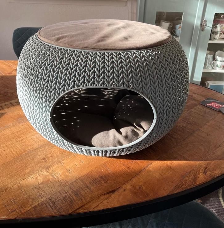Curver cozy home kattenmand, Dieren en Toebehoren, Kattenmanden, Zo goed als nieuw, Overige, Ophalen of Verzenden